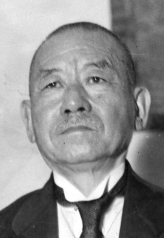 岡田の留任